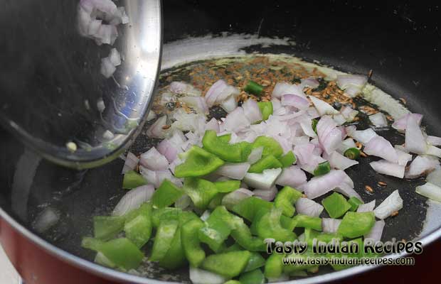 Stir Fry Onion and Capsicum Stir Fry Onion and Capsicum