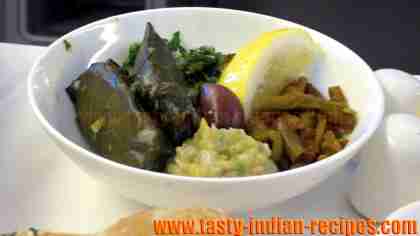 Food in Emirates Airline Business Class Food in Emirates Airline Business Class