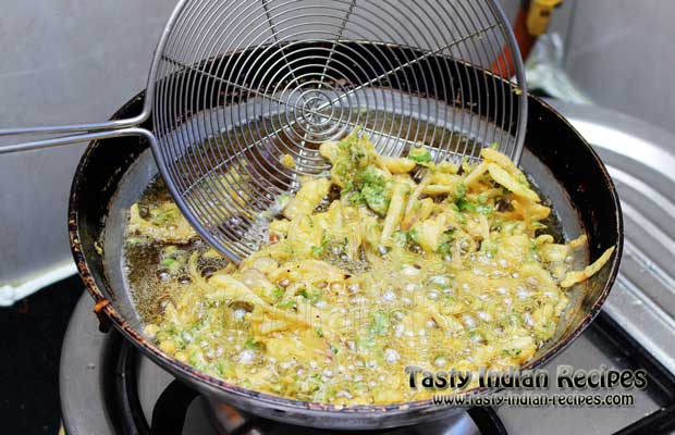 Fry On Medium Flame Till Turns Crispy and Little Browned Fry On Medium Flame Till Turns Crispy and Little Browned